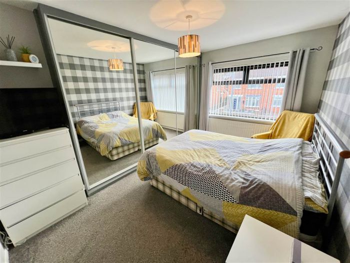 14 Glensharragh Avenue 14 Glensharragh Avenue