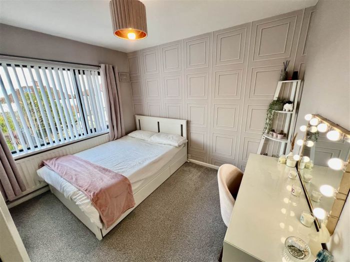 14 Glensharragh Avenue 14 Glensharragh Avenue