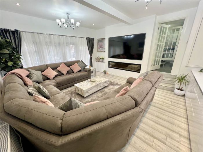 23 Greer Park Drive