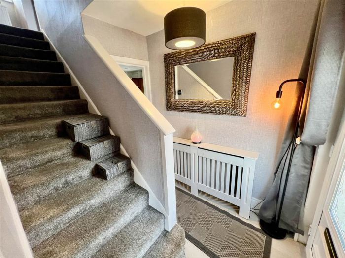 19 Knock Green 19 Knock Green