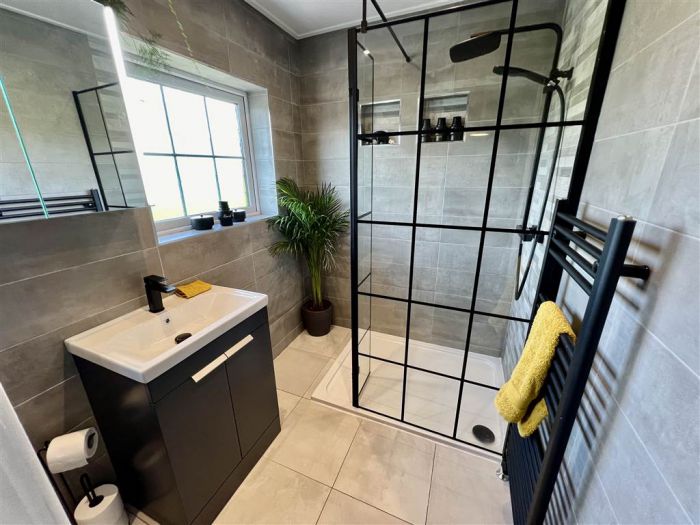 19 Knock Green 19 Knock Green