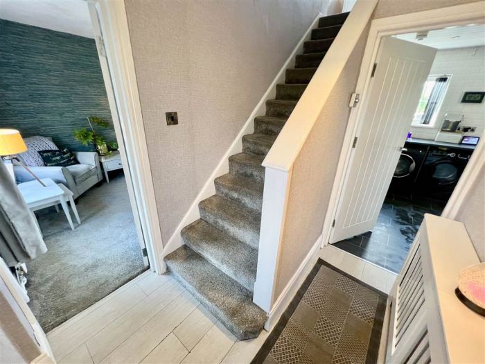 19 Knock Green 19 Knock Green