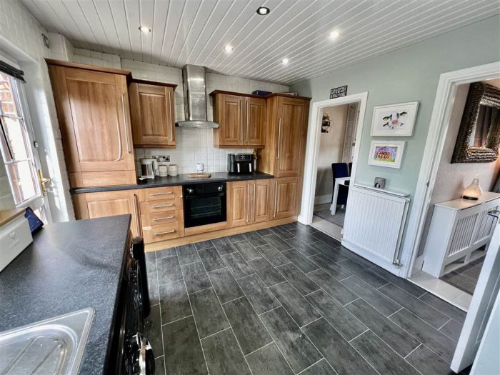 19 Knock Green 19 Knock Green