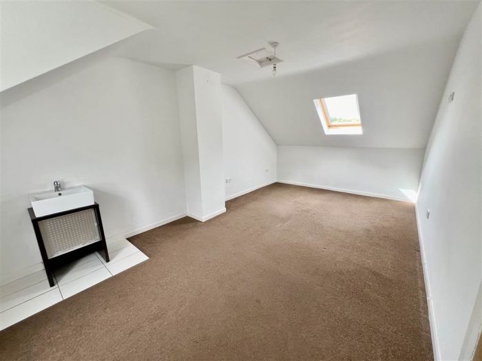 3 Gransha Chase 3 Gransha Chase