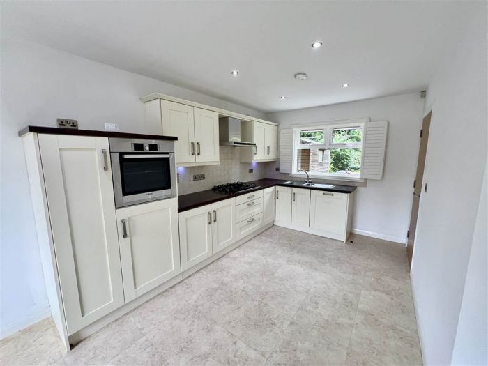 3 Gransha Chase 3 Gransha Chase