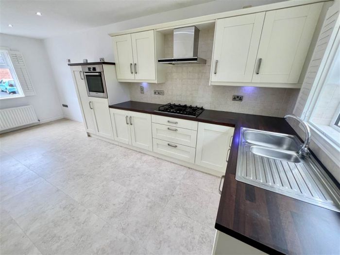 3 Gransha Chase 3 Gransha Chase