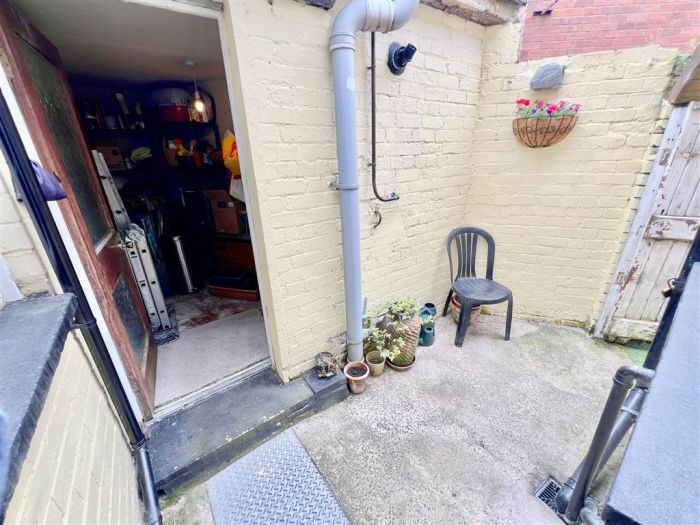 16a Loopland Road
