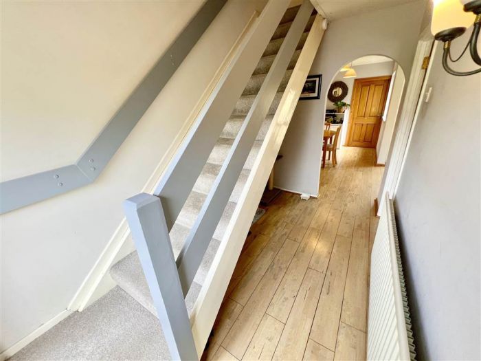 16a Loopland Road