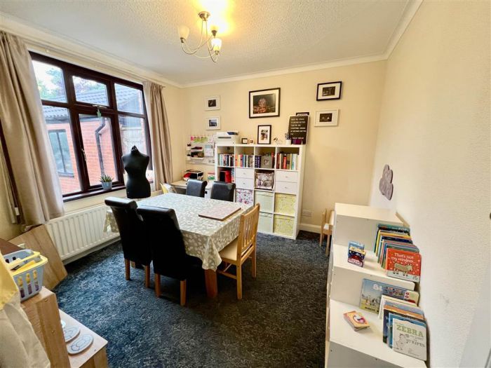 3 Clonaver Crescent South