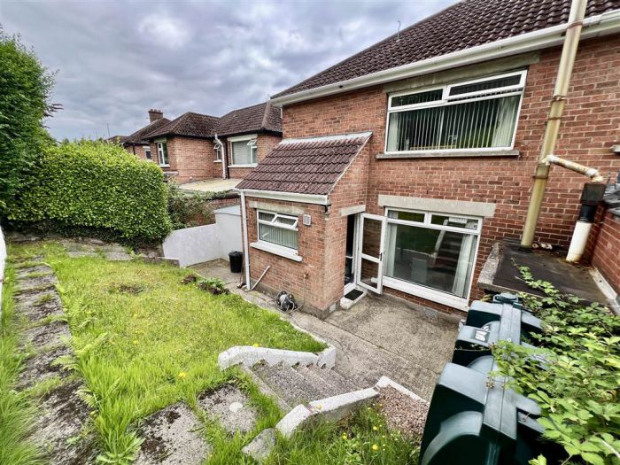 43 Lenaghan Crescent