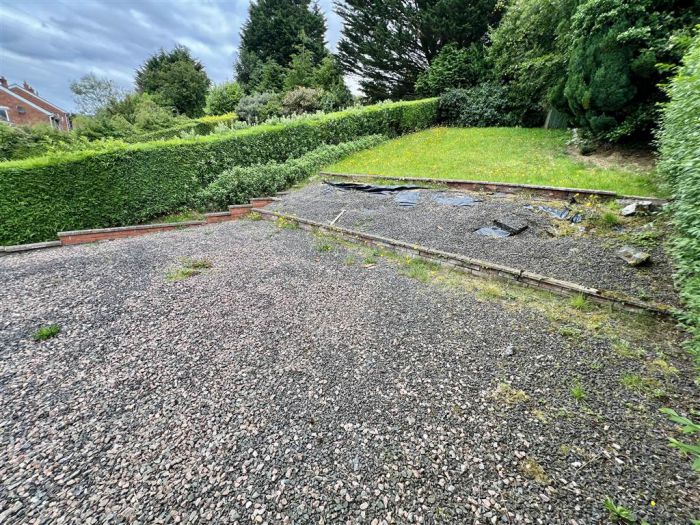 43 Lenaghan Crescent