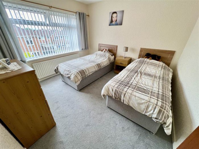 43 Lenaghan Crescent