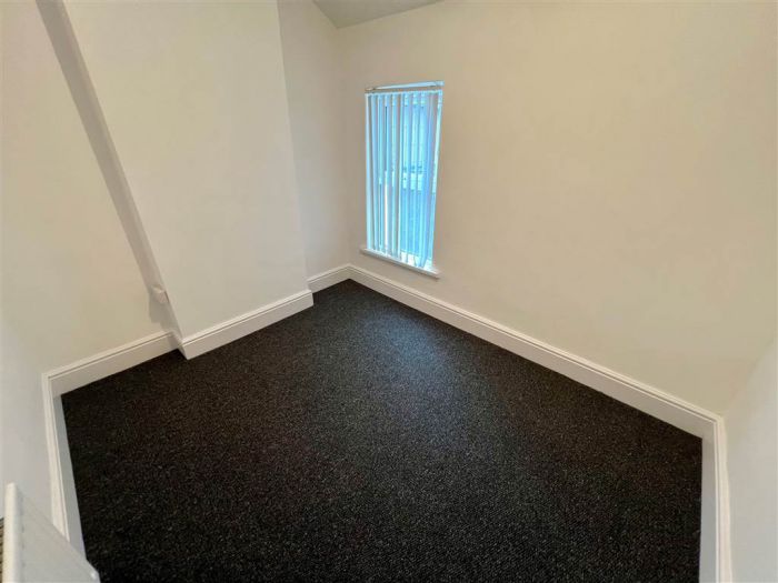 112 Ravenhill Avenue