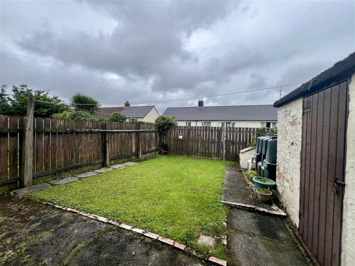 18 Carncaver Road