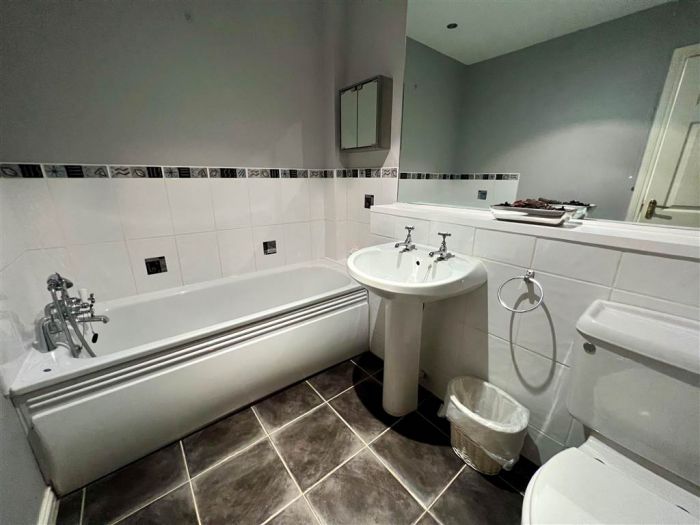 49 Minnowburn Mews