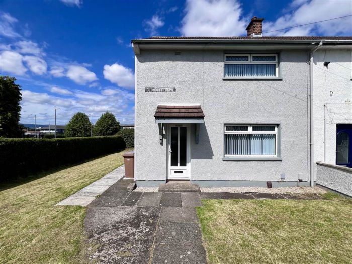 115 Clonduff Drive, Castlereagh, Belfast, BT6 9NS