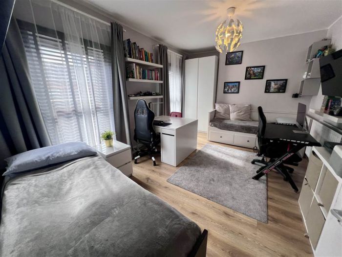 102 Richardson Street 102 Richardson Street