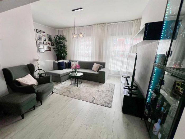 102 Richardson Street 102 Richardson Street