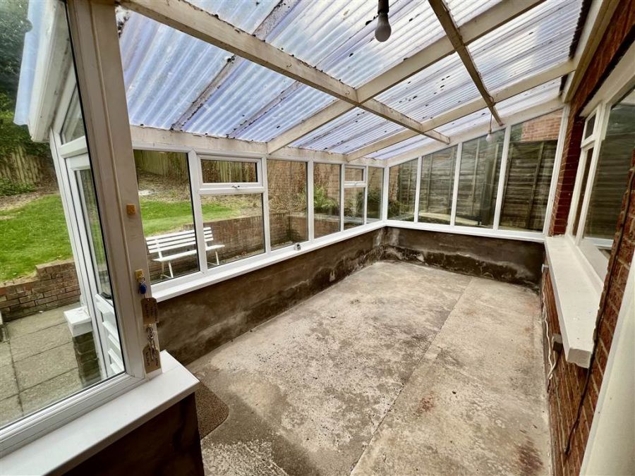 18 Mccaughan Park