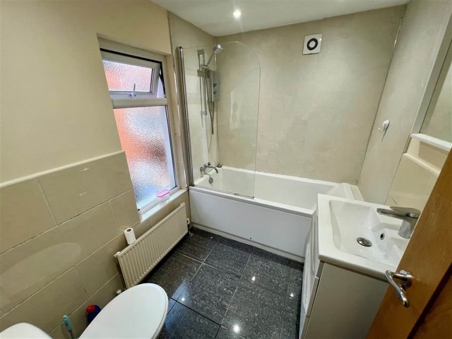 21 Willowholme Street 21 Willowholme Street