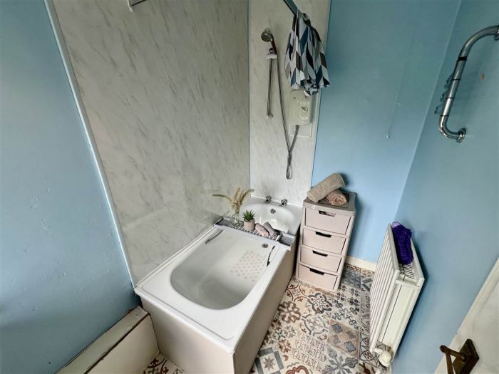 47b Stracam Corner