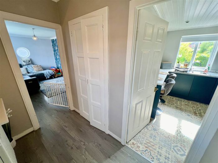 47b Stracam Corner