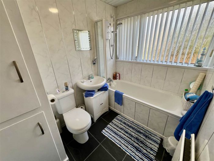 14 Casaeldona Gardens