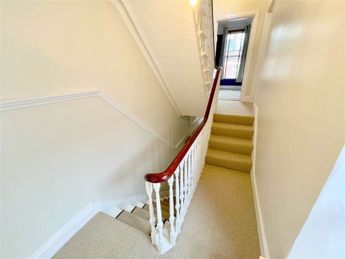 249 Ravenhill Avenue