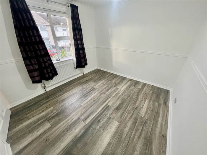 19 Kilwarlin Crescent