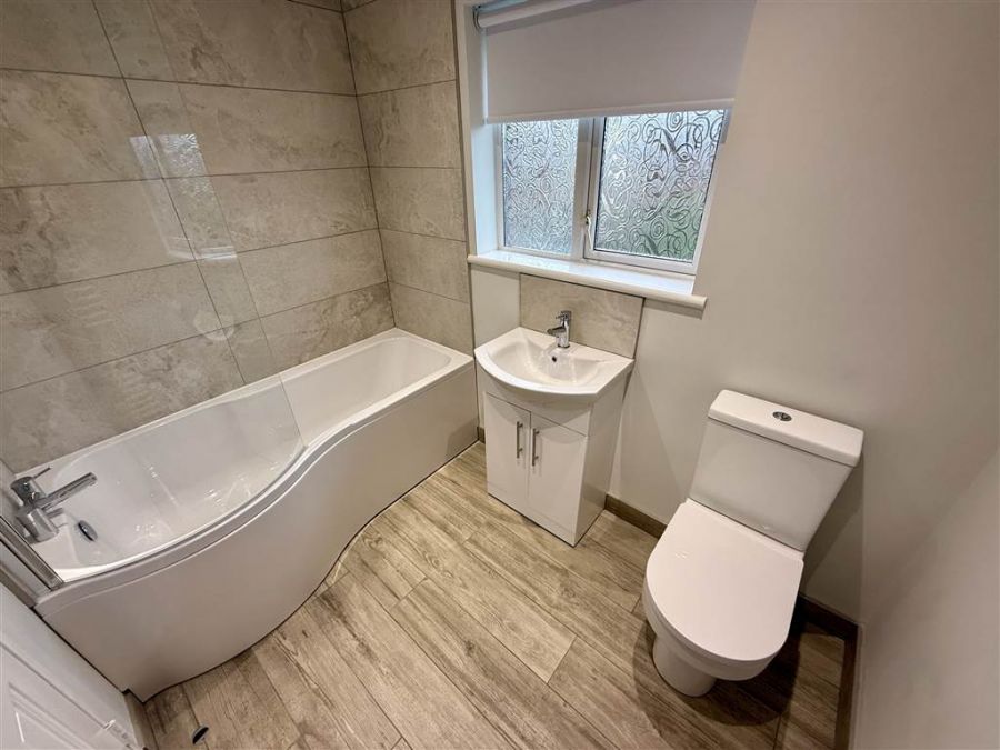 6 Flush Gardens