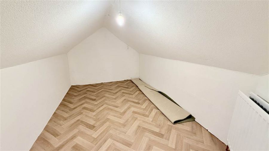 2 Crawford Park