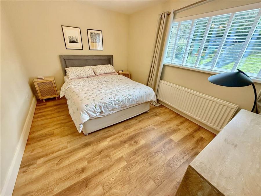 16 Lisnasharragh Park