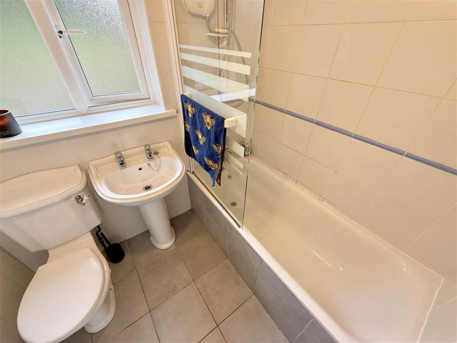 16 Lisnasharragh Park