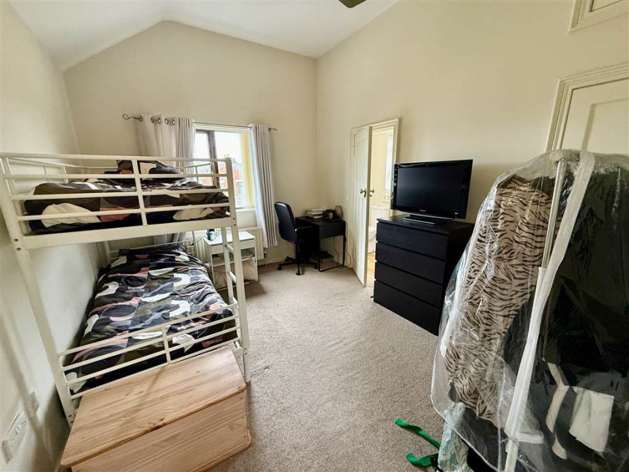 454 Castlereagh Road