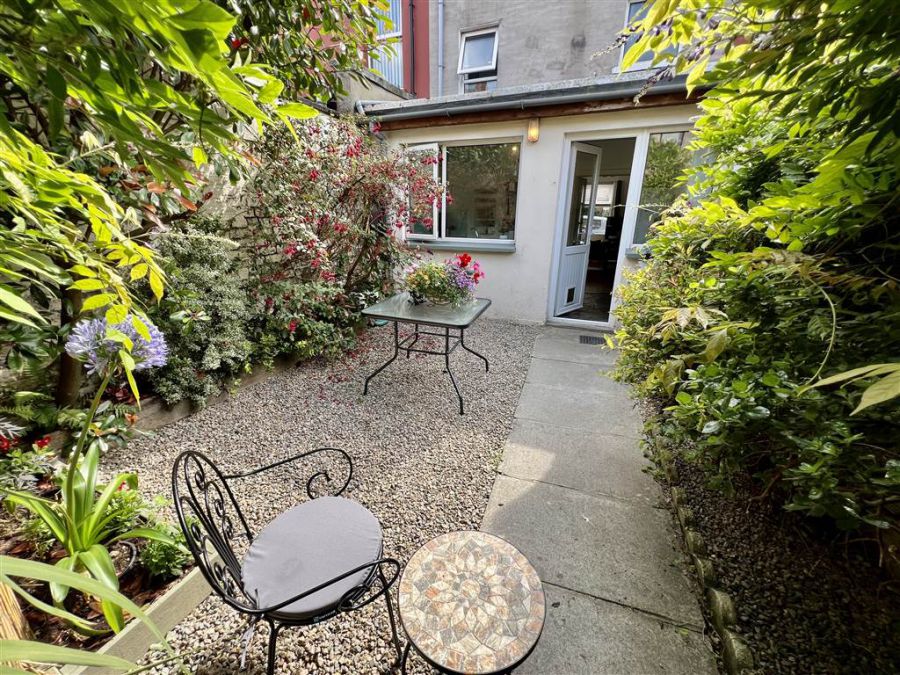 60 Richardson Street