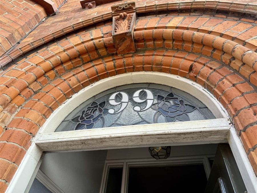 99 The Mount