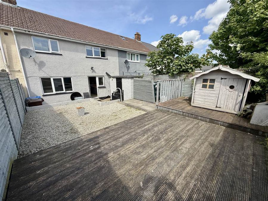 11 Camlough Place