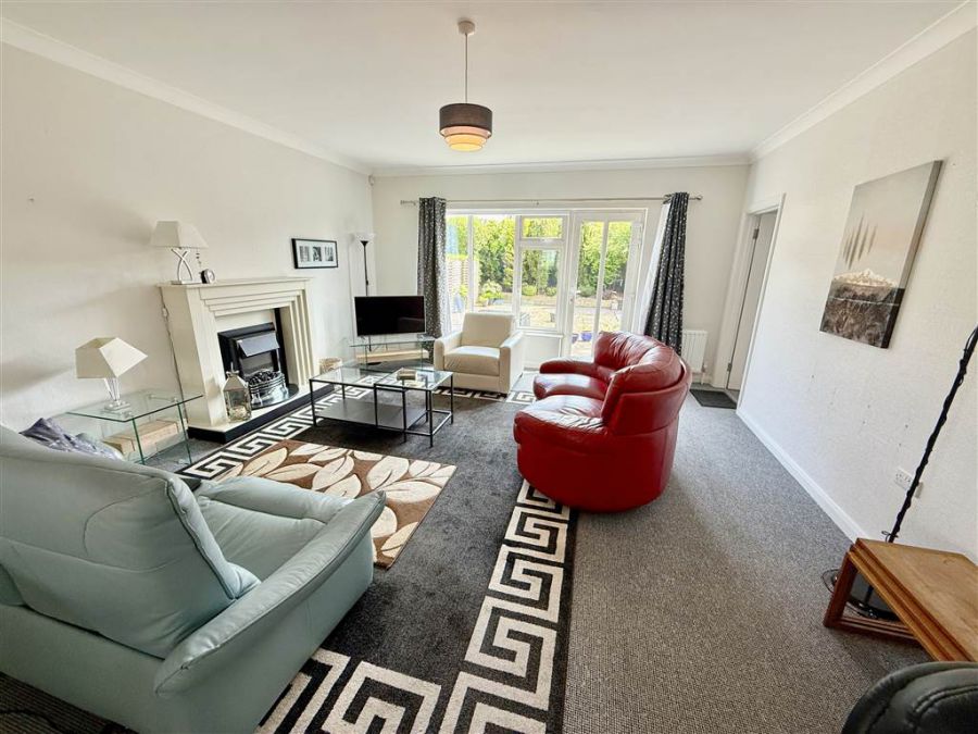 12 Orangefield Crescent