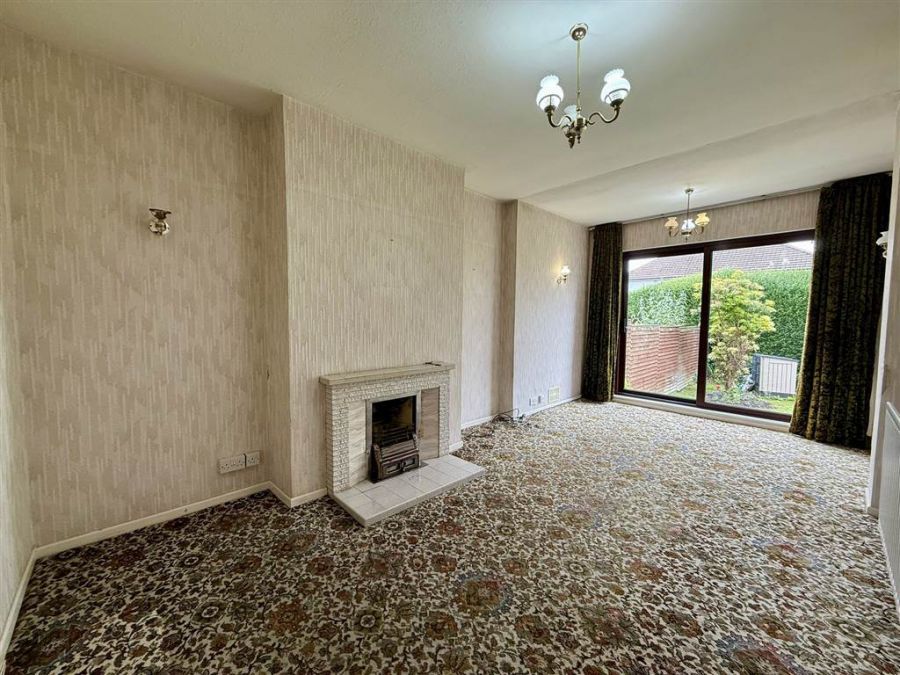 3 Rochester Drive