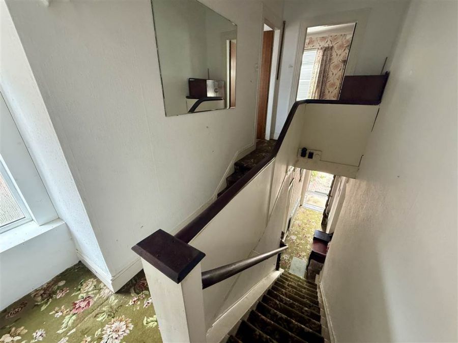 164 Ravenhill Avenue