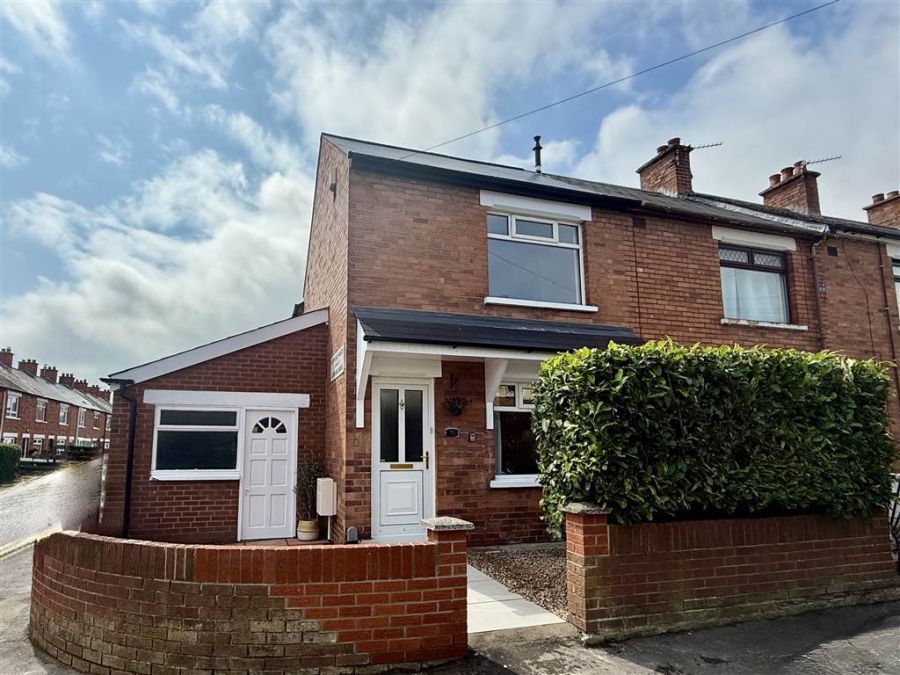 91 Loopland Park, cregagh, belfast, BT6 9DZ
