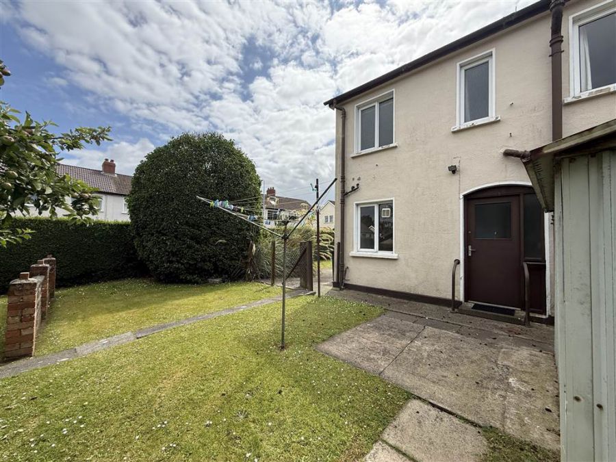 36 Downshire Park Central