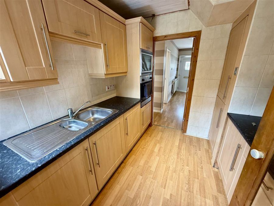 30 Downshire Park East