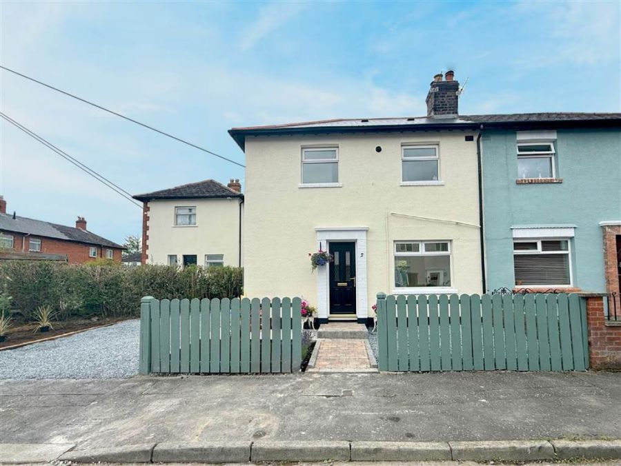 2 Chesham Drive