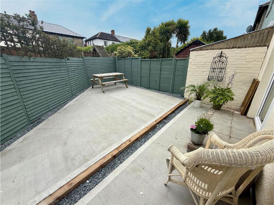 2 Chesham Drive