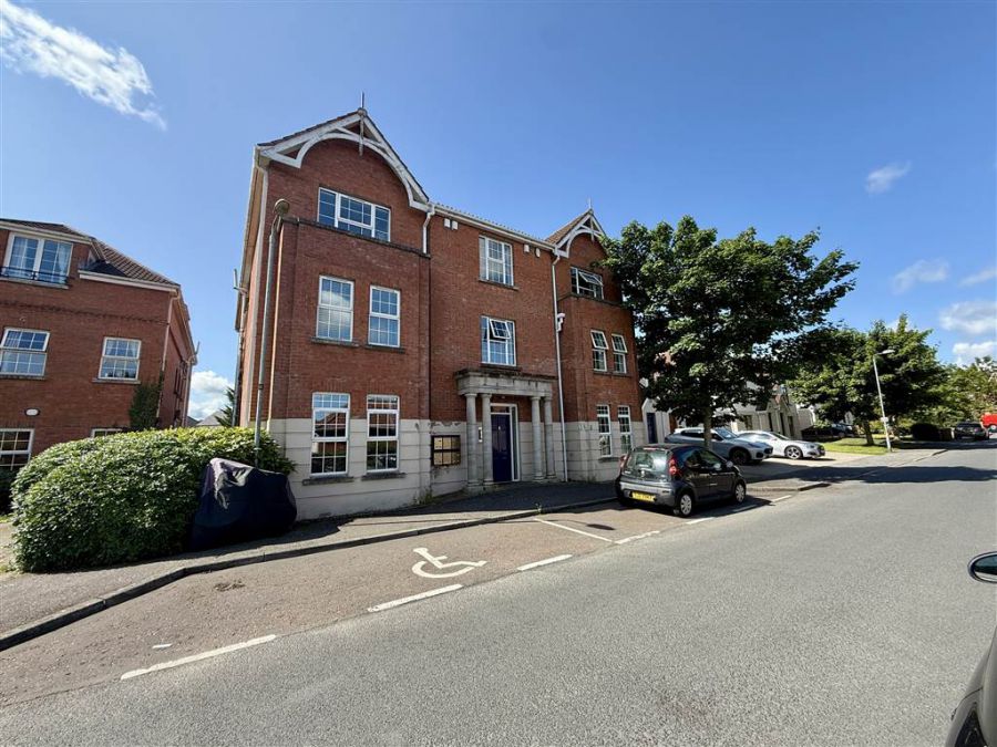 6f The Demesne, carryduff, BT8 8GW