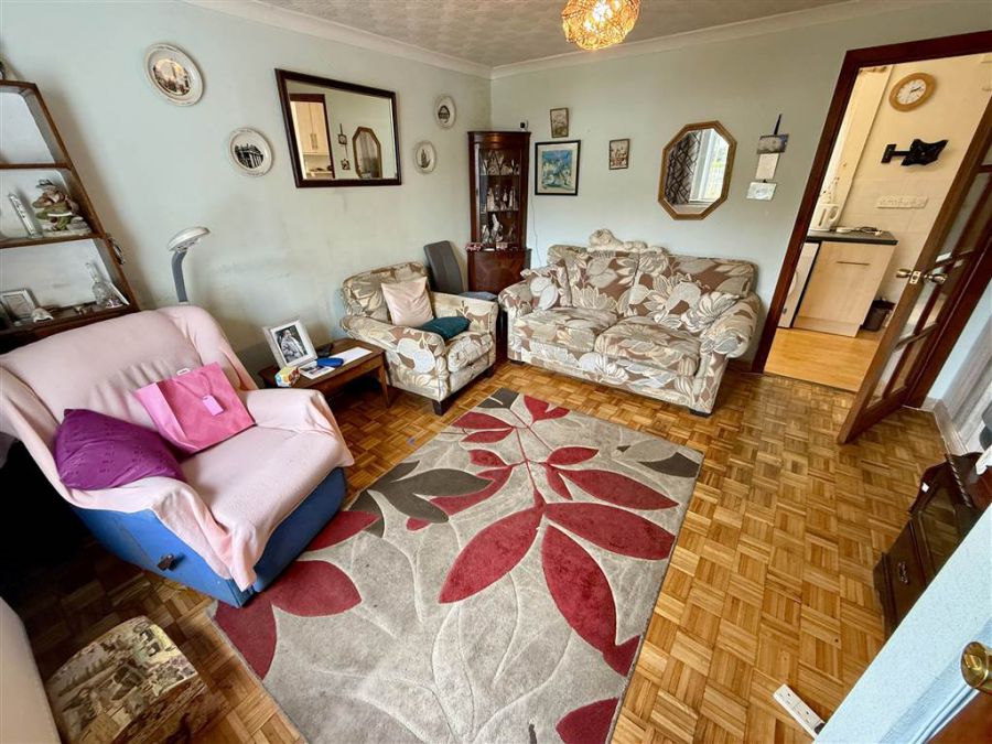 6 Downshire Parade