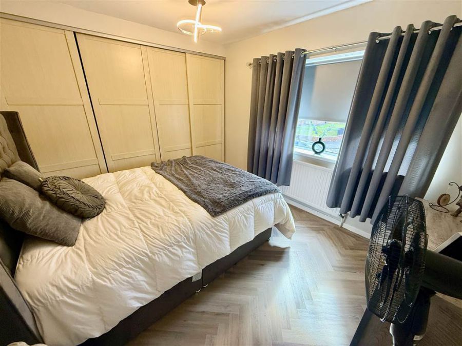 20 Lissan Close