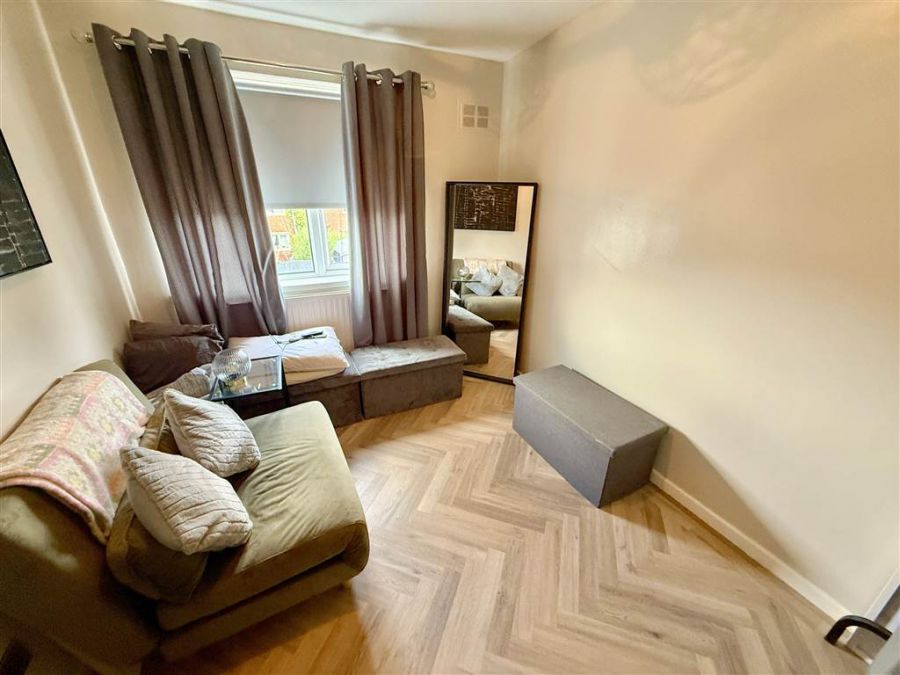 20 Lissan Close
