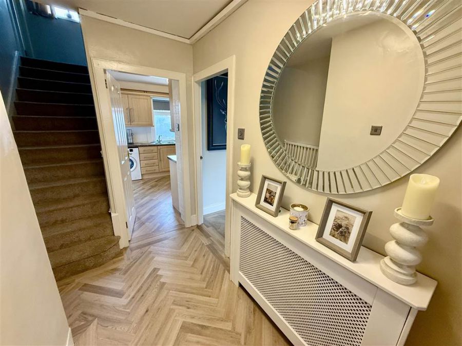 20 Lissan Close